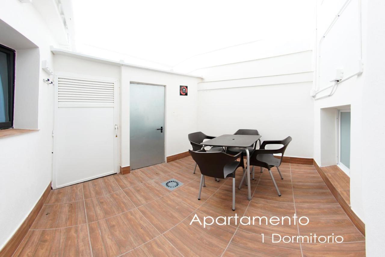 Apartamento 1ºa Playa 76 Apartment Torremolinos Luaran gambar